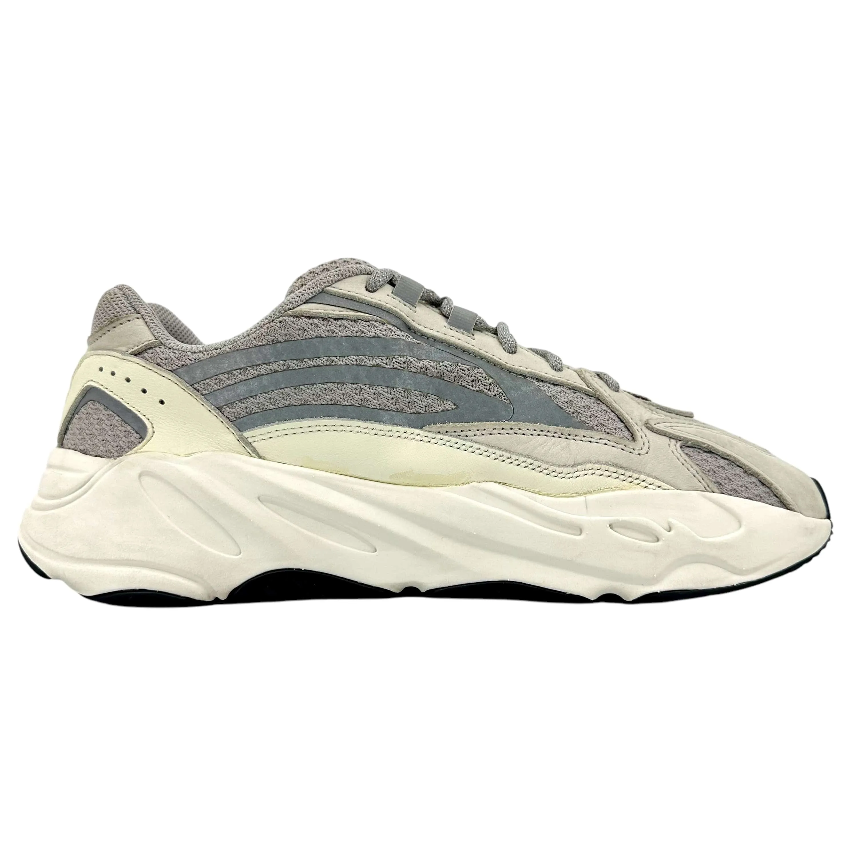 adidas Yeezy Boost 700 V2 Static Pre-Owned