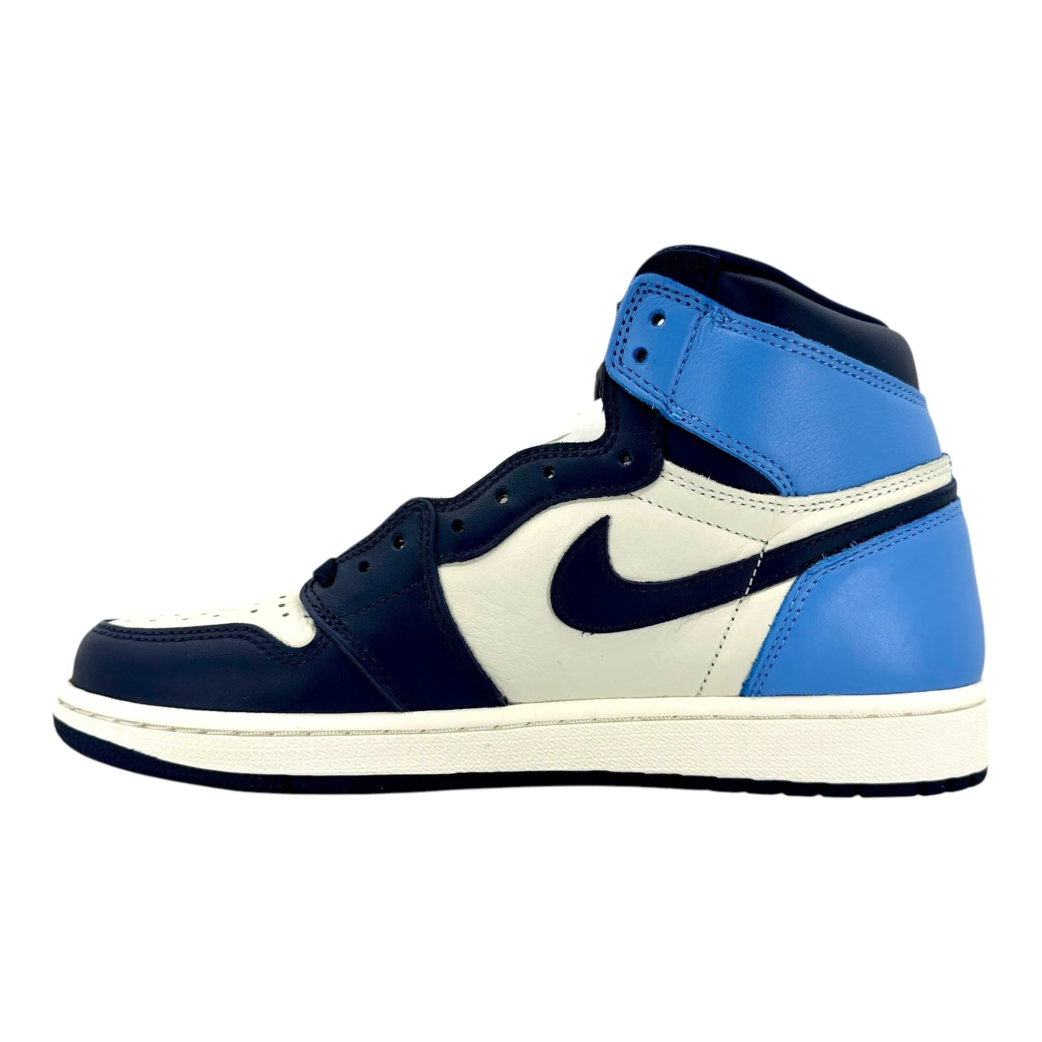 Air Jordan 1 Retro High Obsidian UNC
