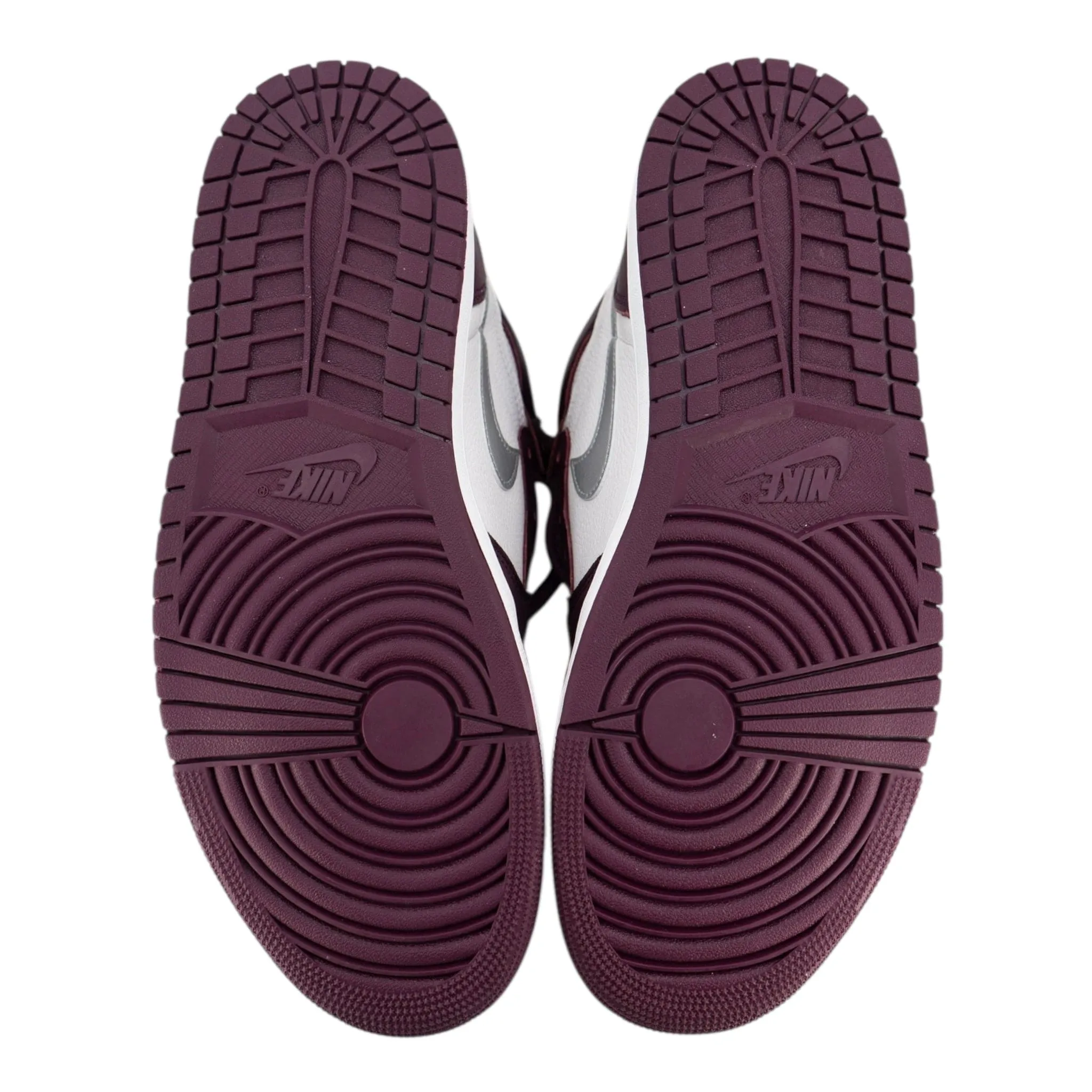 Air Jordan 1 Retro High OG Bordeaux