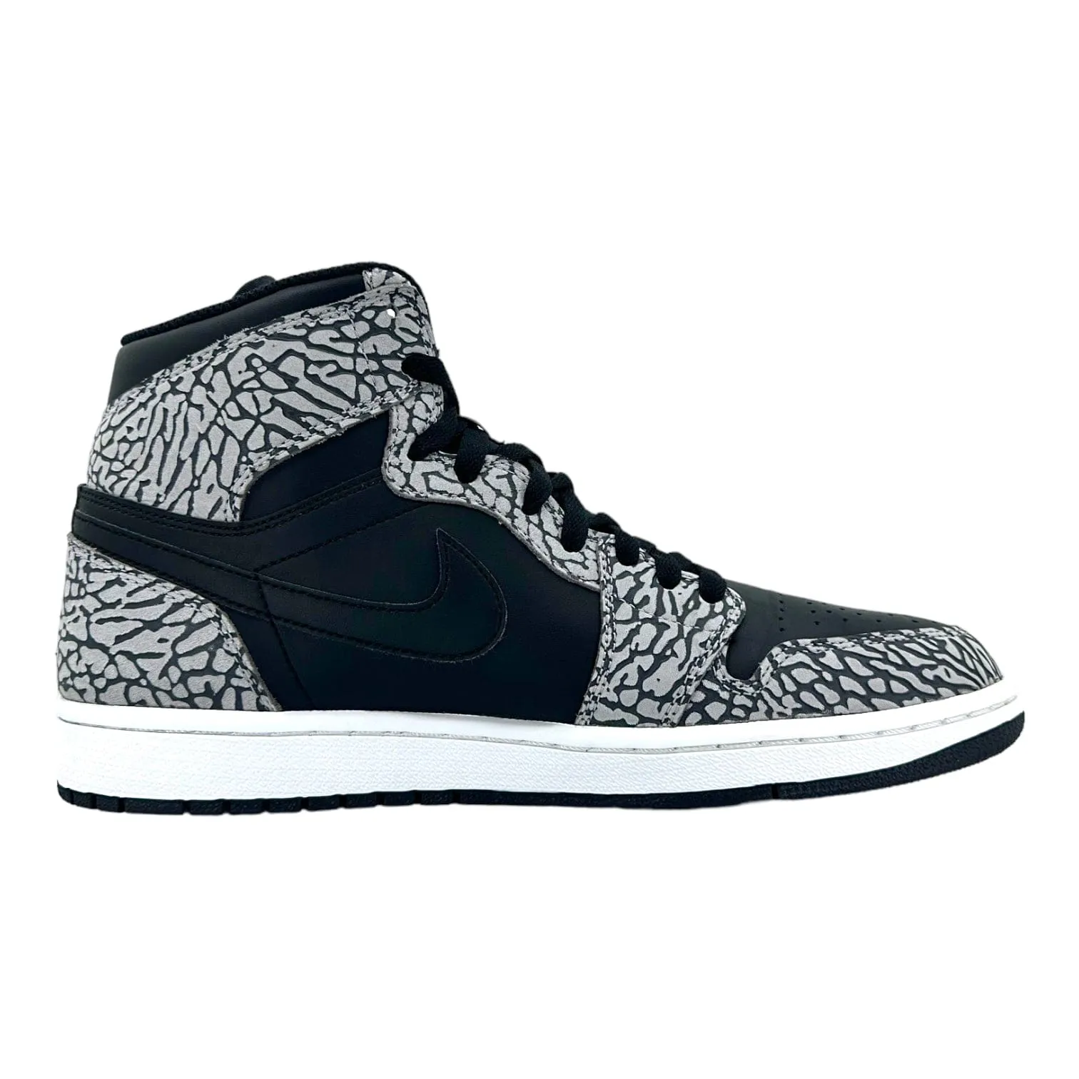 AIr Jordan 1 Retro Un-Supreme Pre-Owned