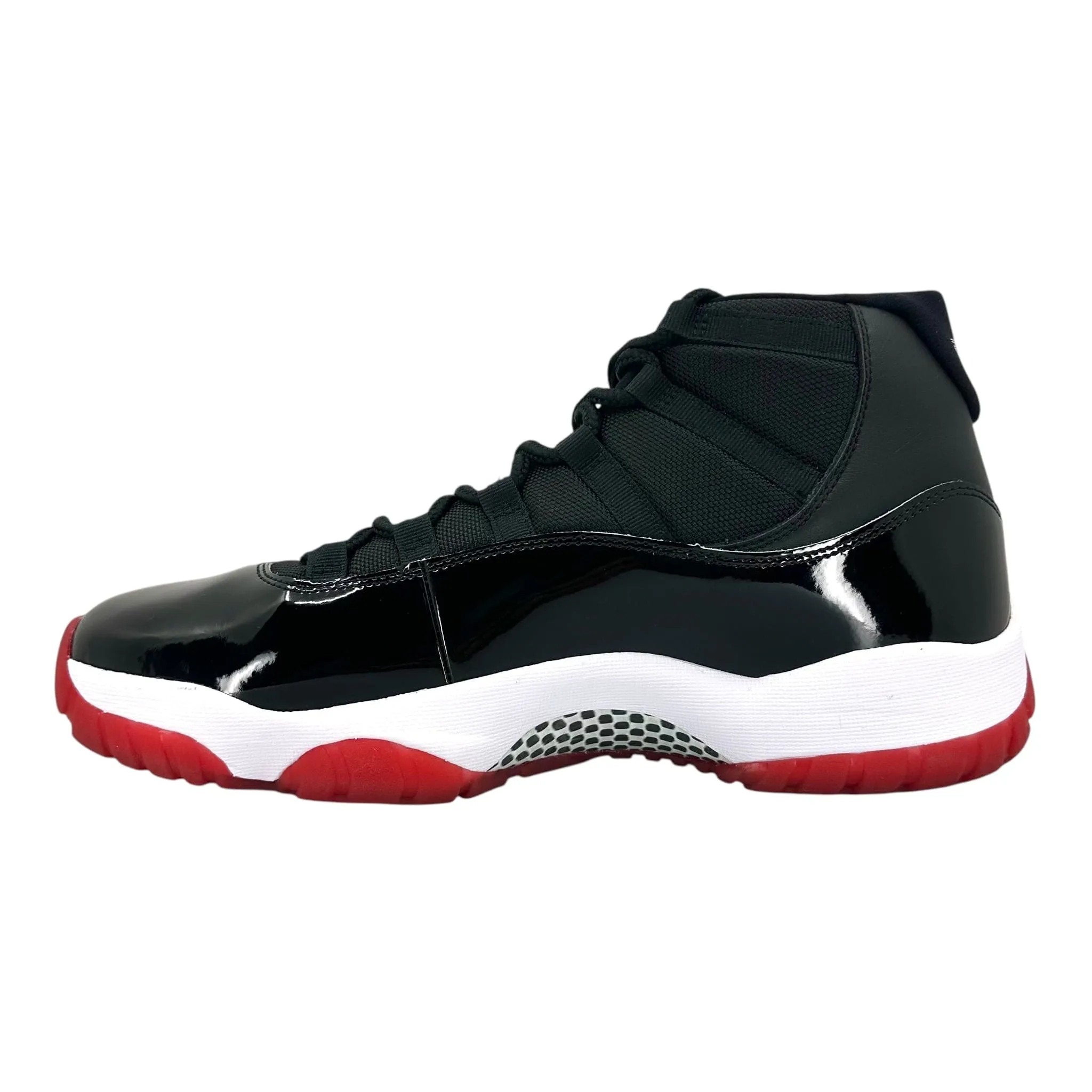 Air Jordan 11 Retro Playoffs Bred (2019)