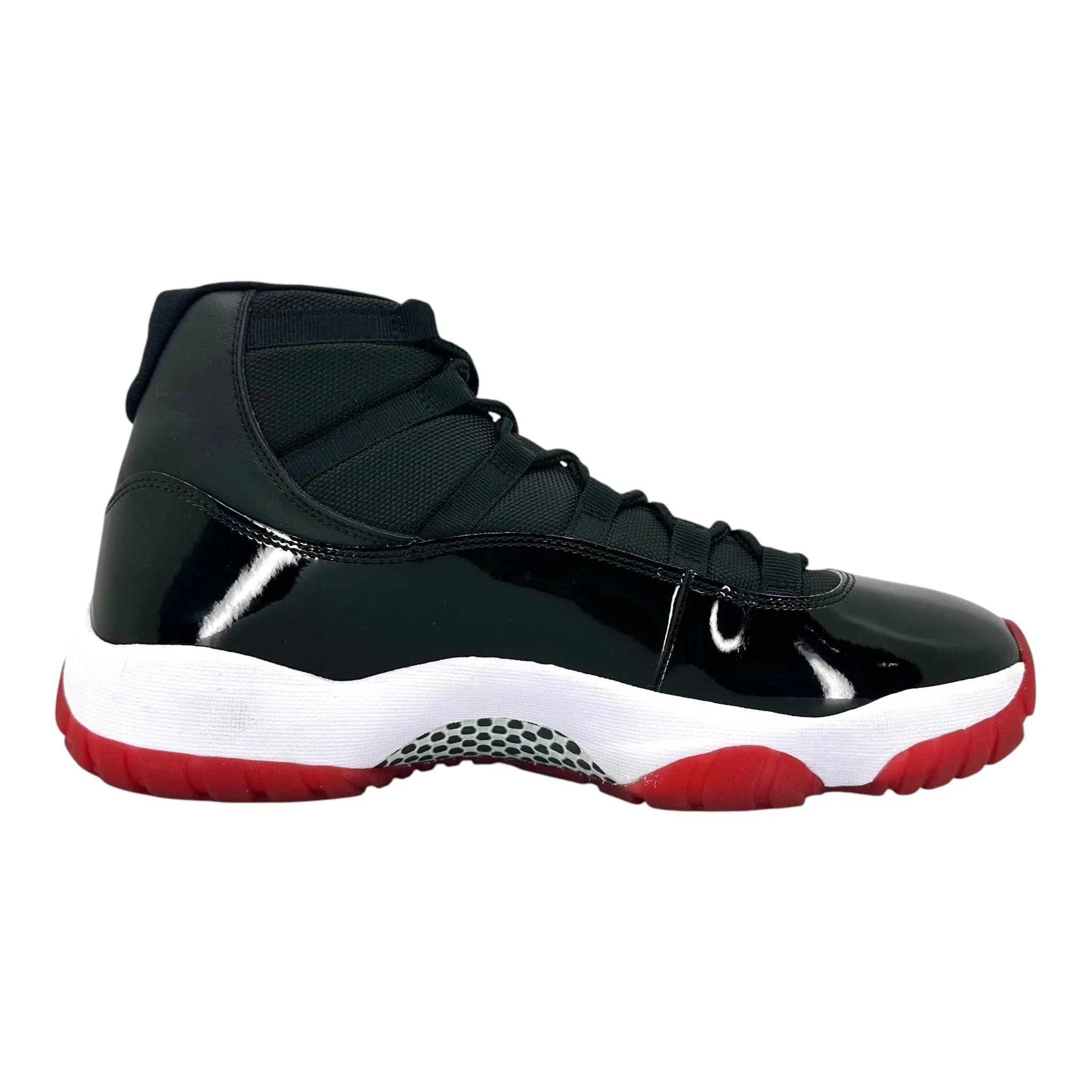 Air Jordan 11 Retro Playoffs Bred (2019)