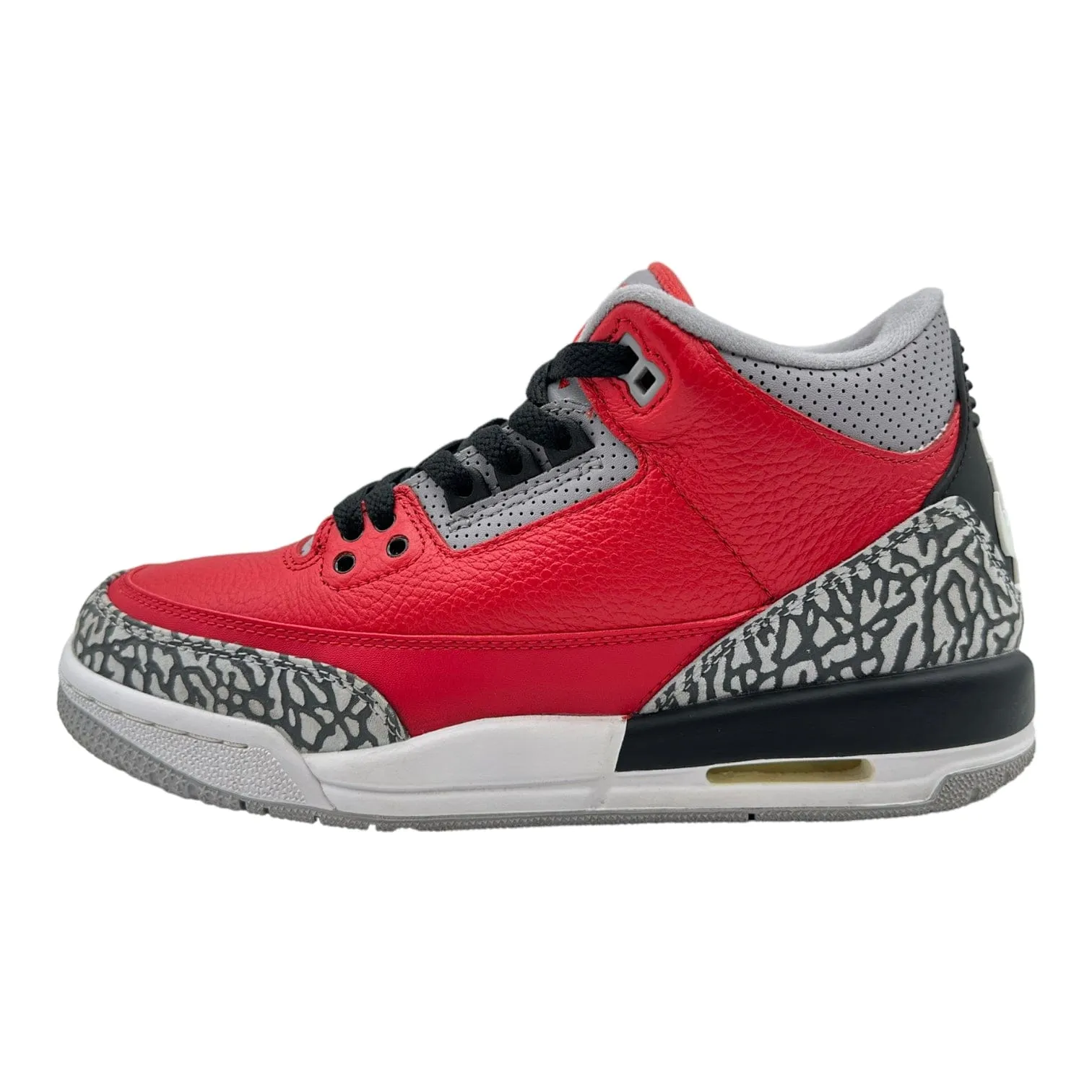Air Jordan 3 Retro SE Fire Red (GS) Pre-Owned