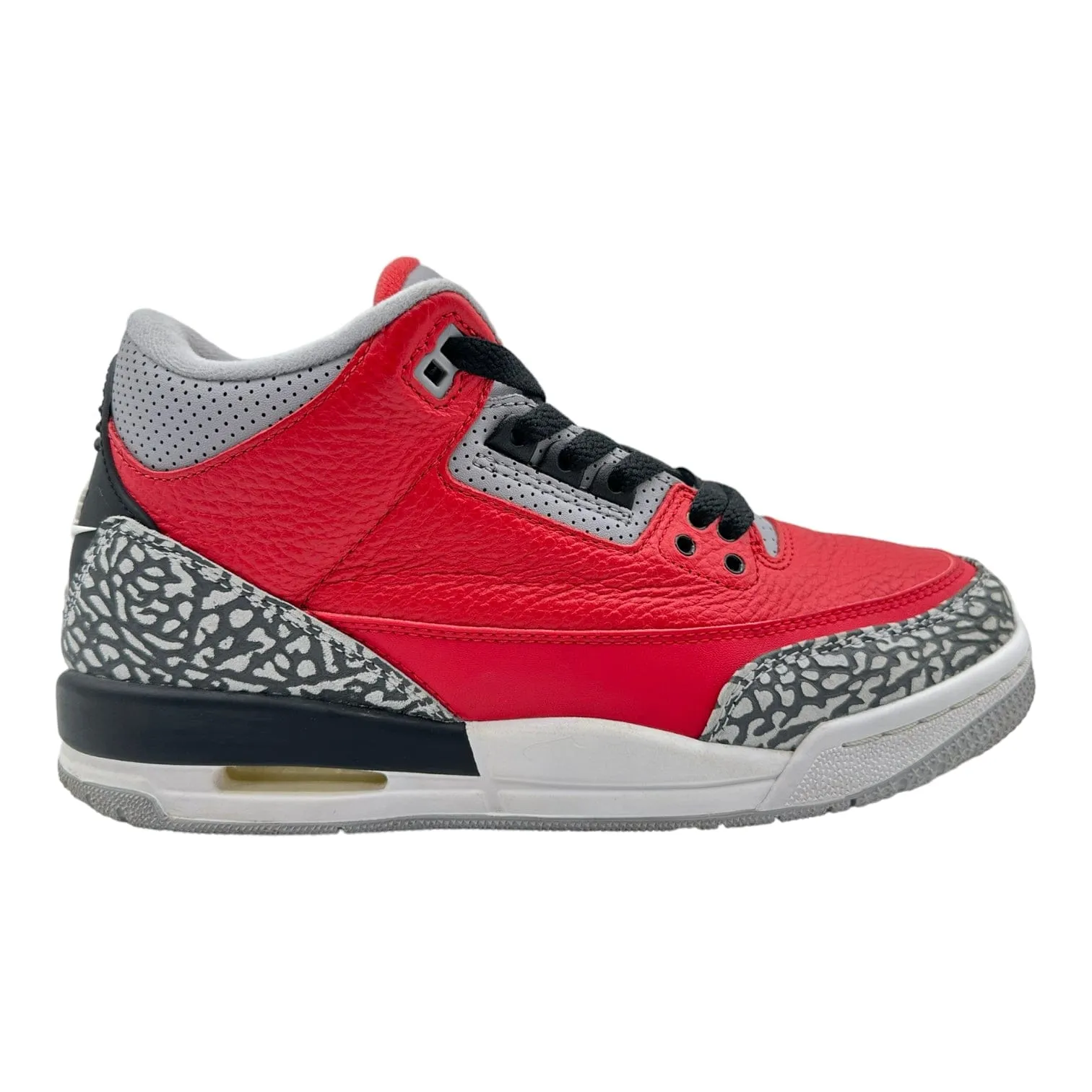 Air Jordan 3 Retro SE Fire Red (GS) Pre-Owned