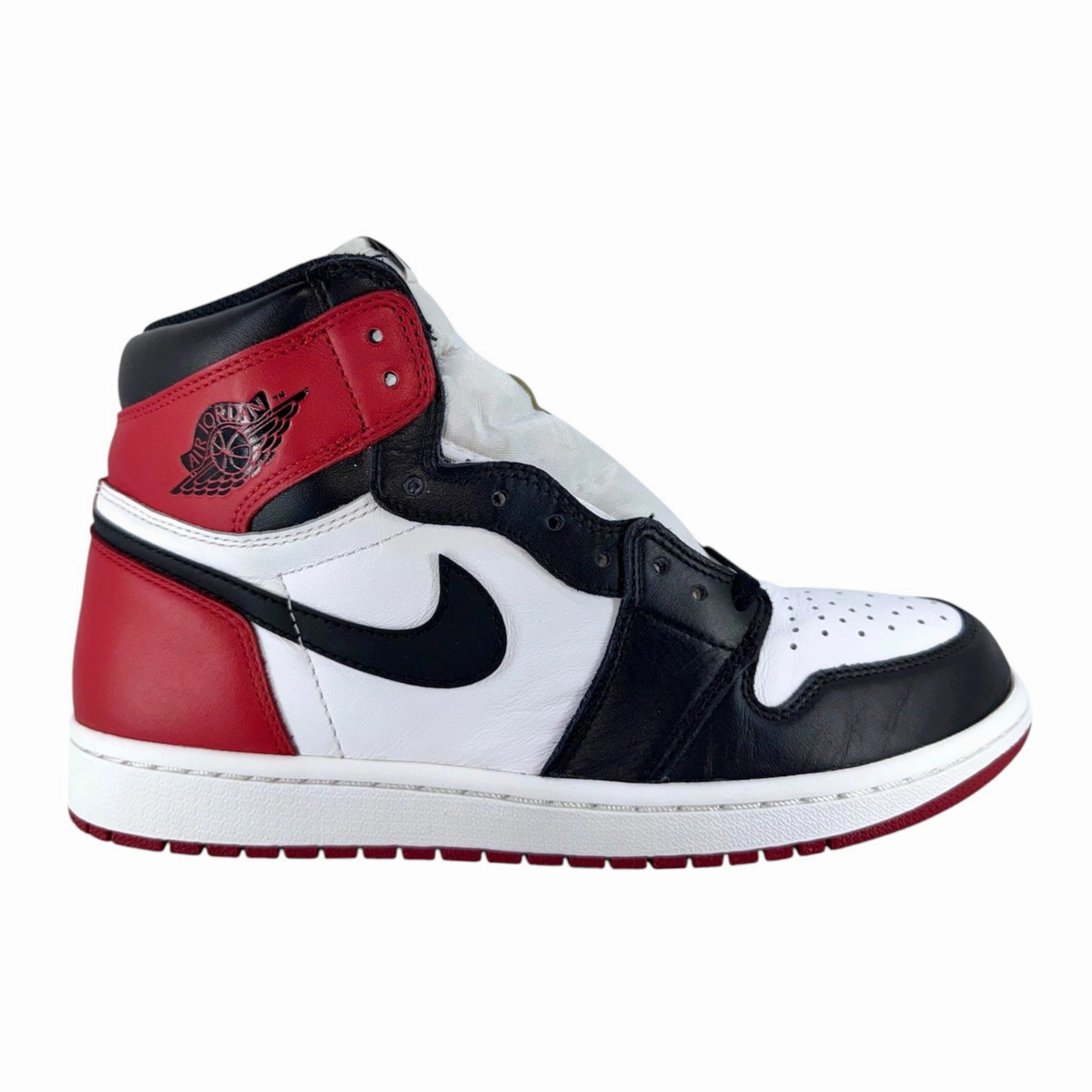 Air Jordan 1 Retro High Black Toe (2016) Pre-Owned