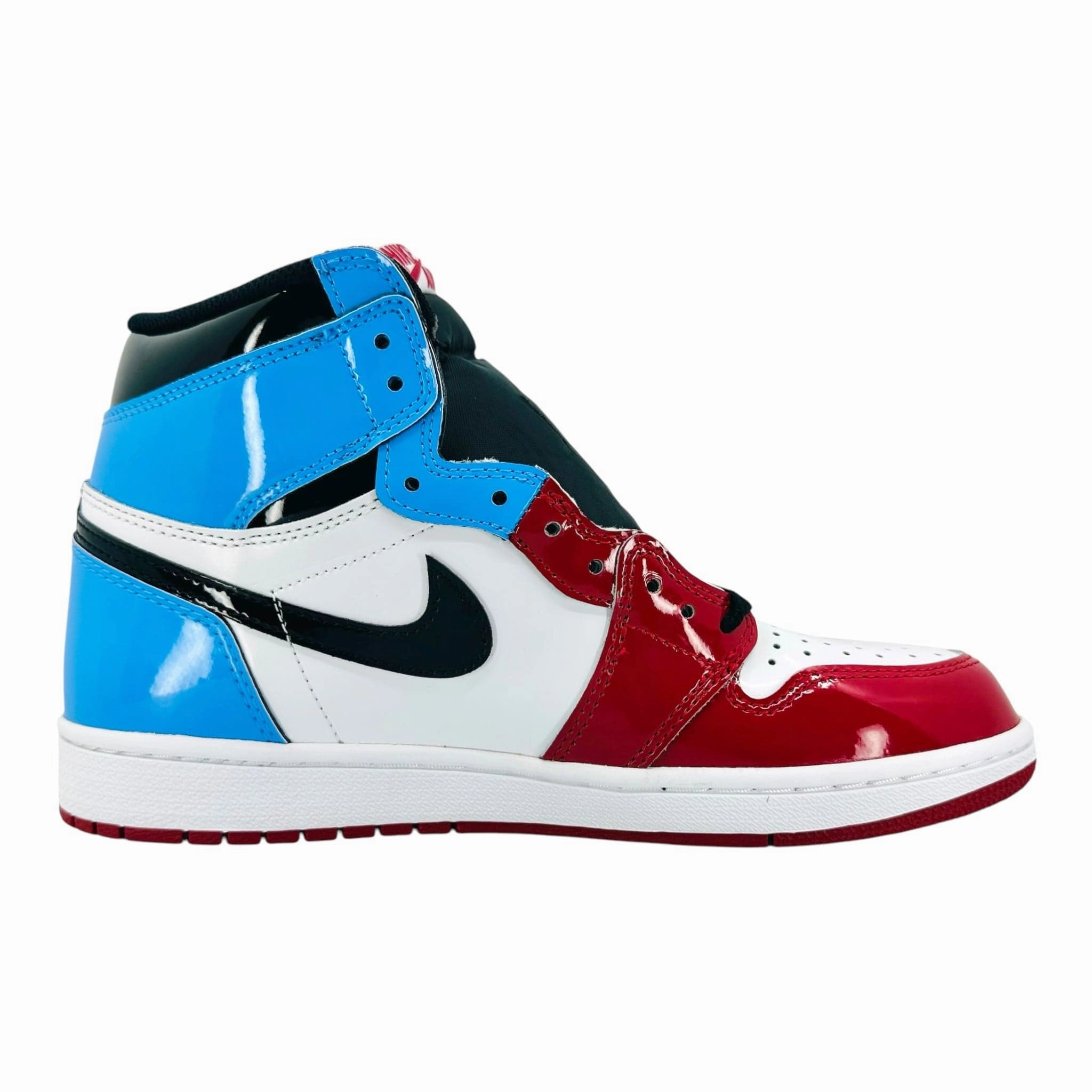 Air Jordan 1 Retro High Fearless UNC Chicago