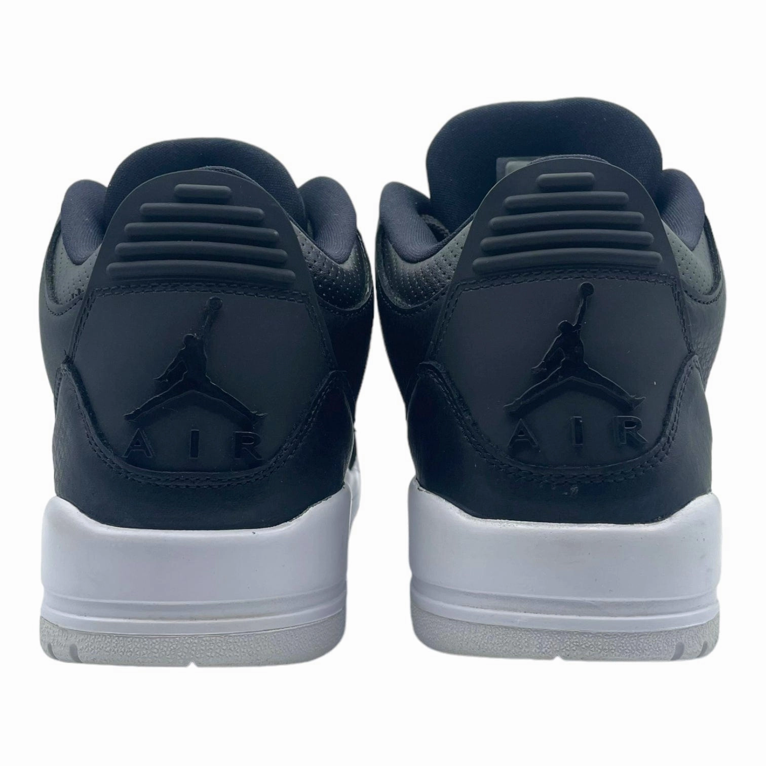 Air Jordan 3 Retro Cyber Monday (2016) Pre-Owned