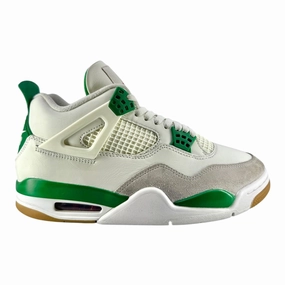Air Jordan 4 Retro SB Pine Green Pre-Owned