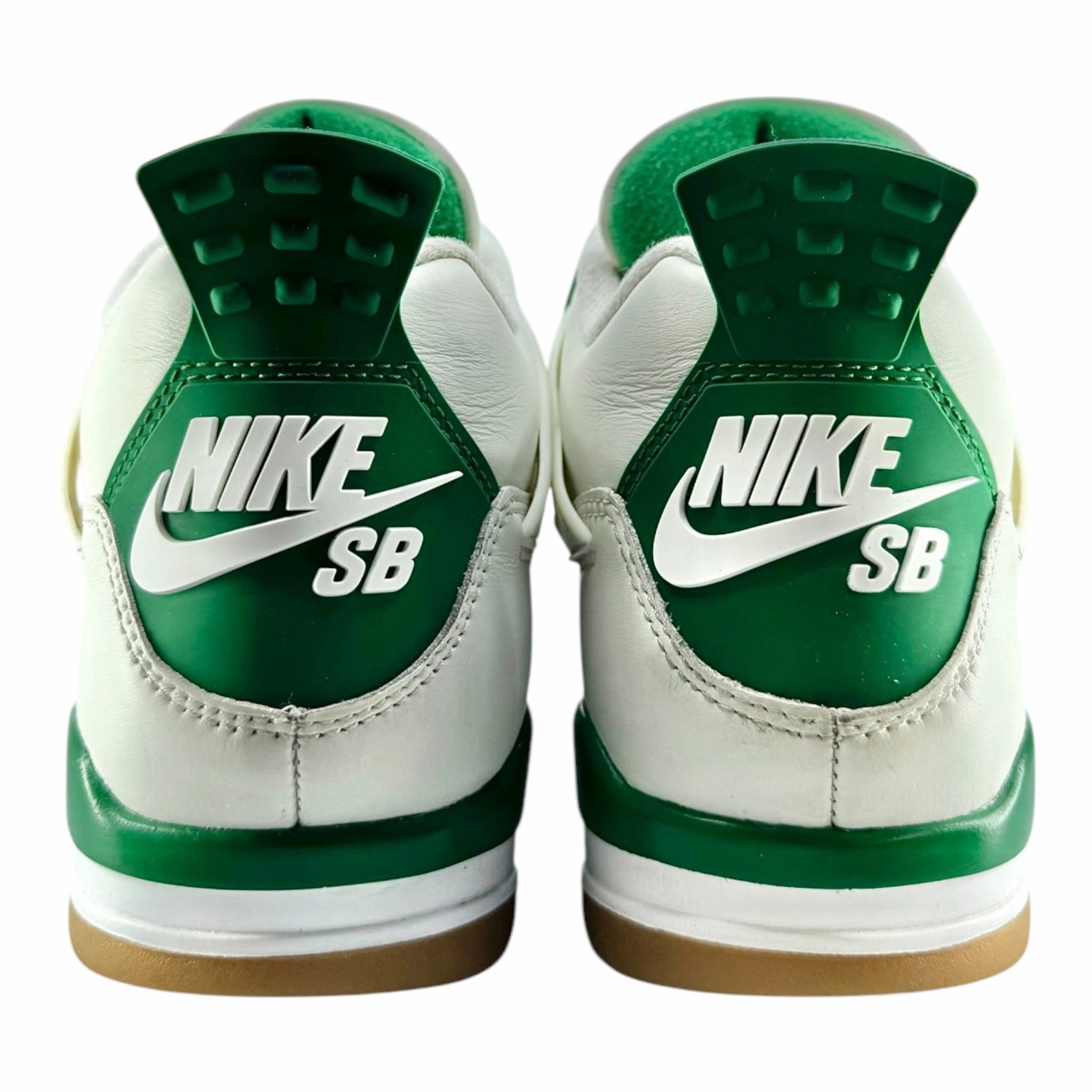 Air Jordan 4 Retro SB Pine Green Pre-Owned
