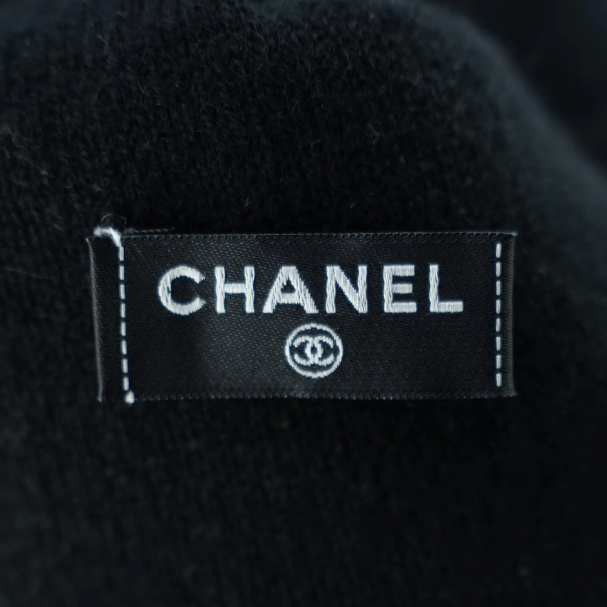 Chanel Camellia Cashmere Beanie Black White Pre-Owned