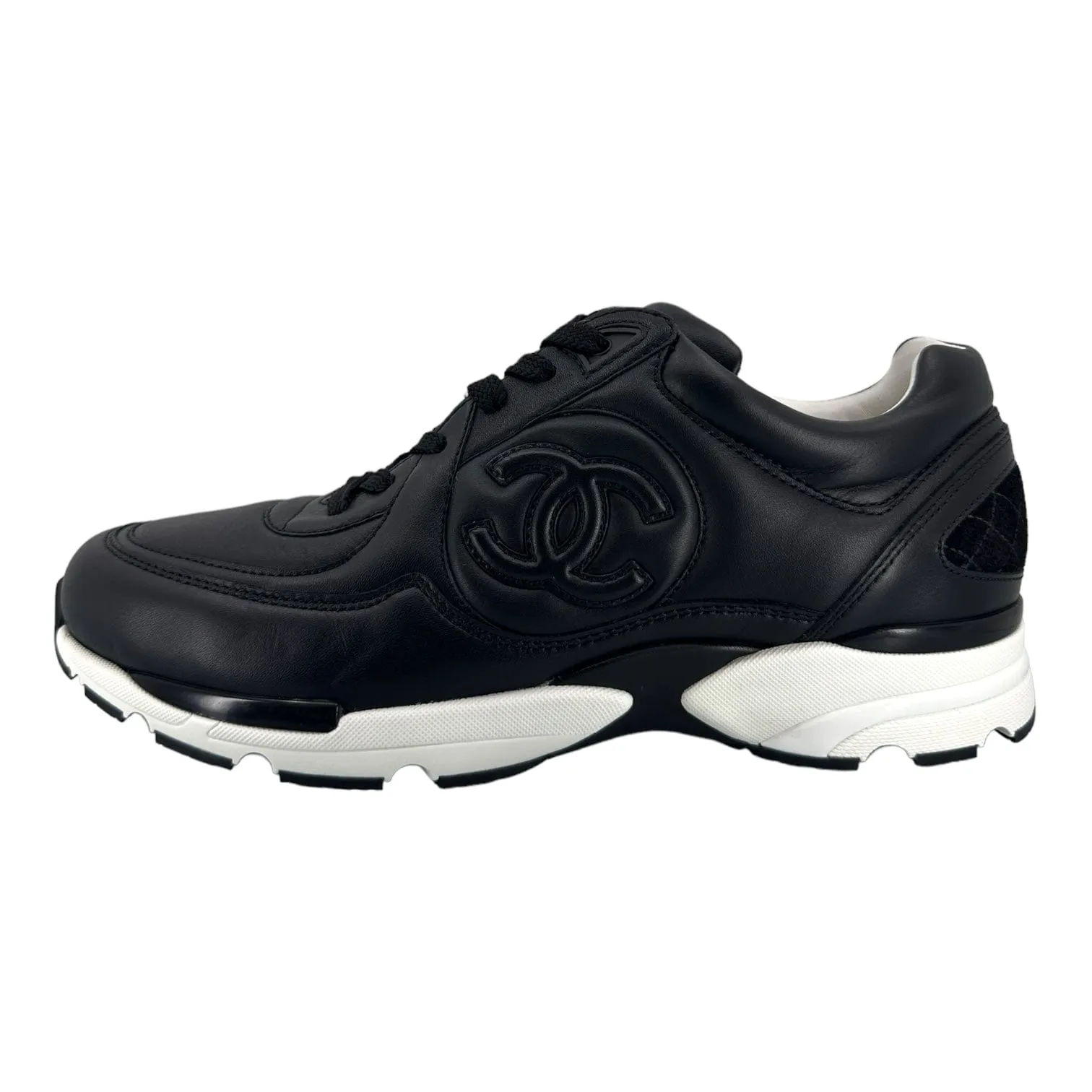 Chanel CC Logo Trainer Low Leather Black