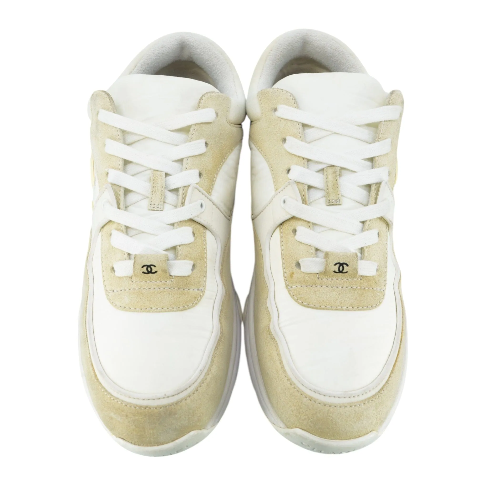 Chanel CC Logo Trainer Low Suede White White Pre-Owned
