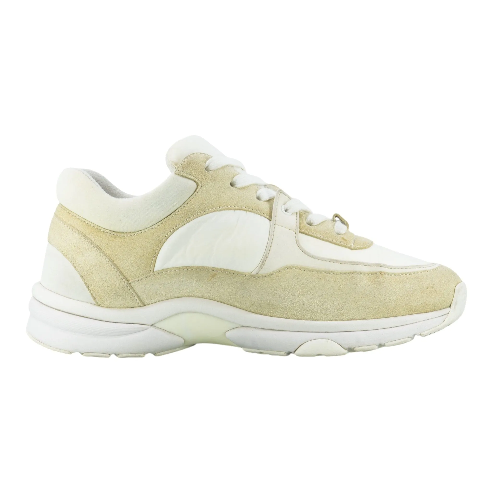 Chanel CC Logo Trainer Low Suede White White Pre-Owned
