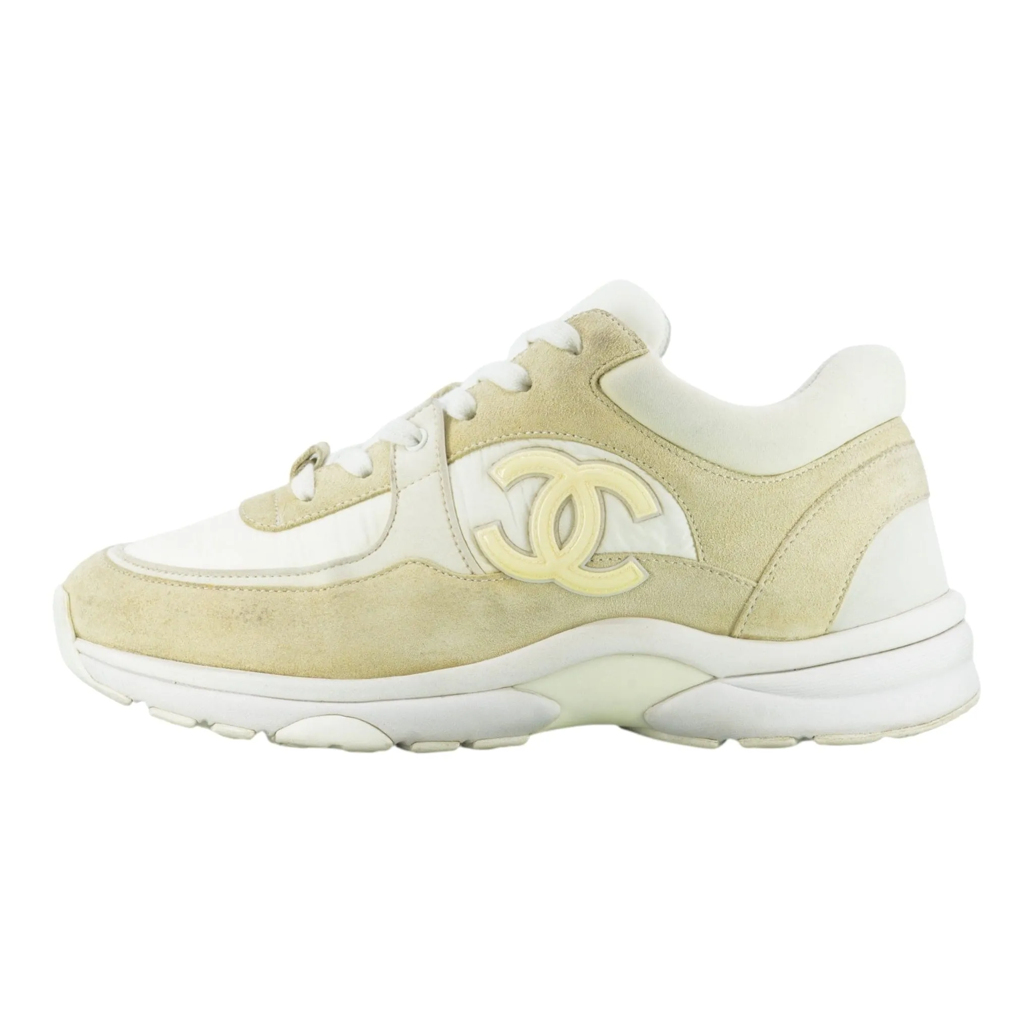 Chanel CC Logo Trainer Low Suede White White Pre-Owned