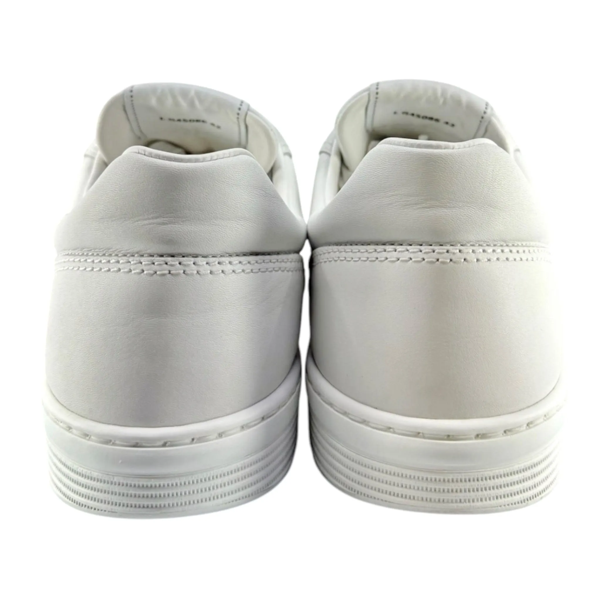 Chanel Logo Calfskin Sneaker Low White Pre-Owned