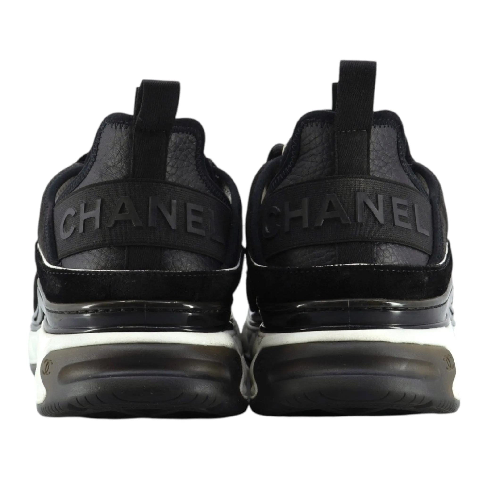 Chanel Mesh CC Sneaker Low Black White Pre-Owned