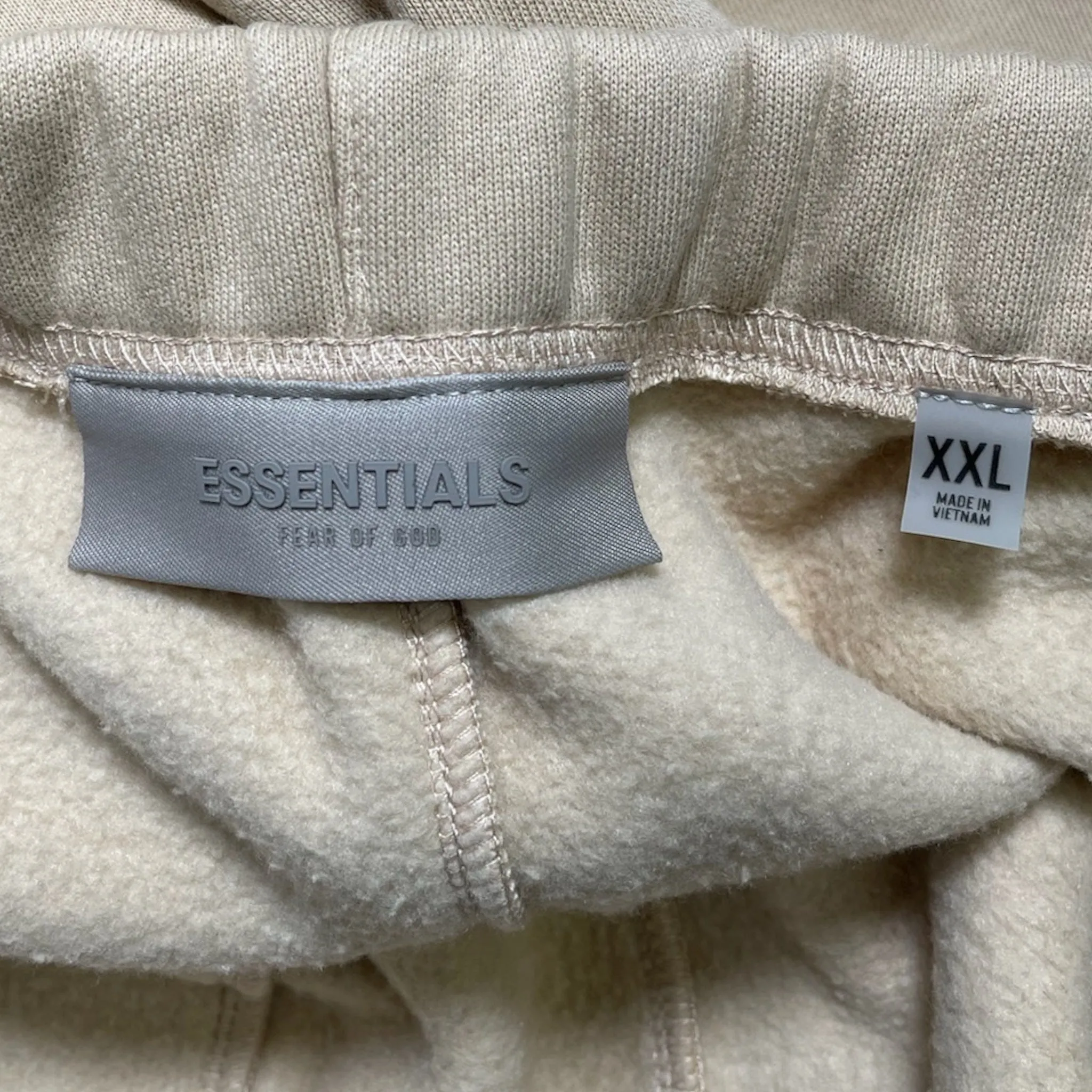 Fear of God Essentials Sweatshorts Sand