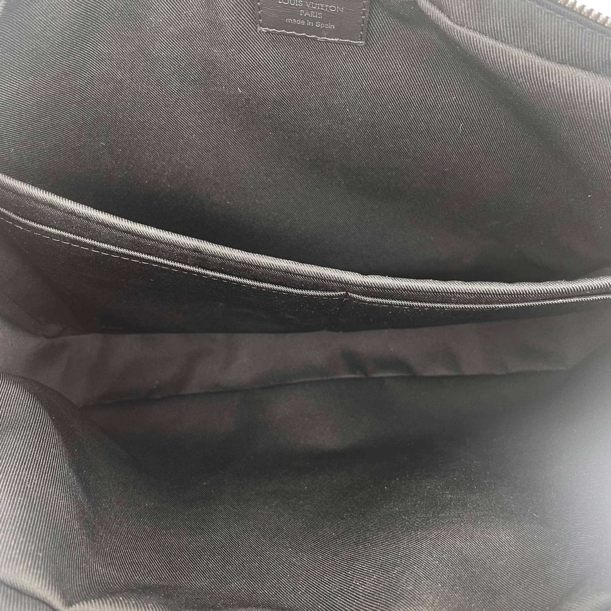 Louis Vuitton Porte Documents Voyage Damier Pre-Owned
