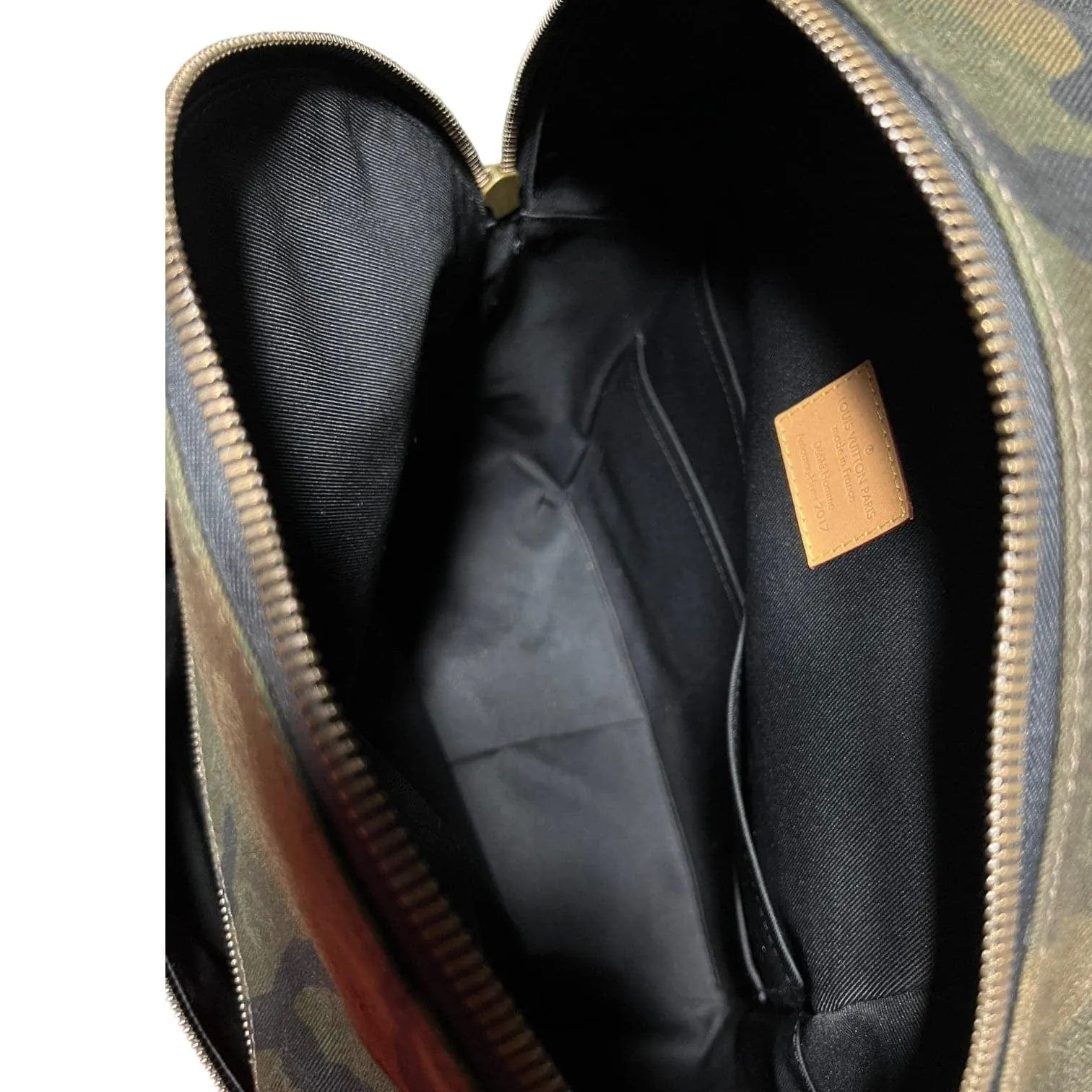 Louis Vuitton x Supreme Apollo Backpack Monogram Camo Pre-Owned