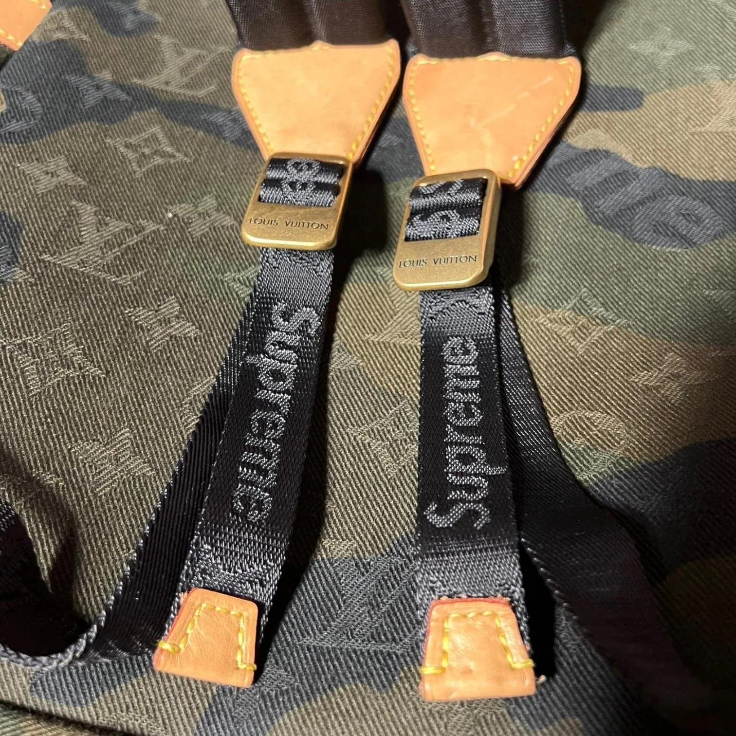 Louis Vuitton x Supreme Apollo Backpack Monogram Camo Pre-Owned
