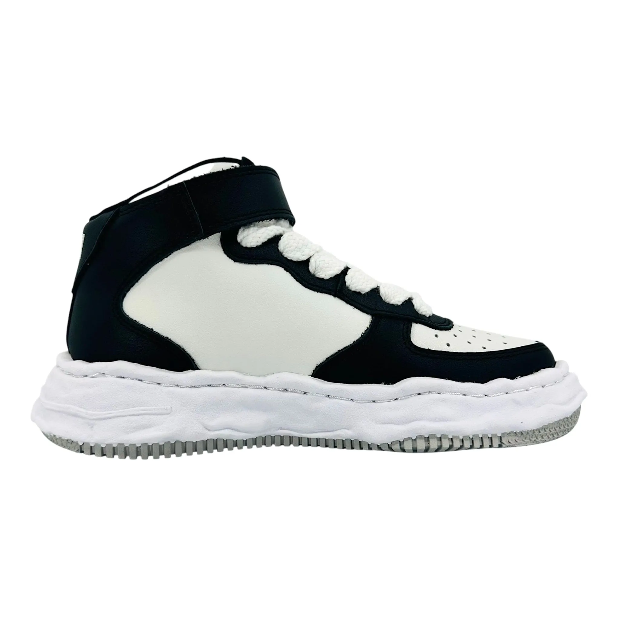 Maison Mihara Yasuhiro Wayne OG Sole Sneaker High Black White