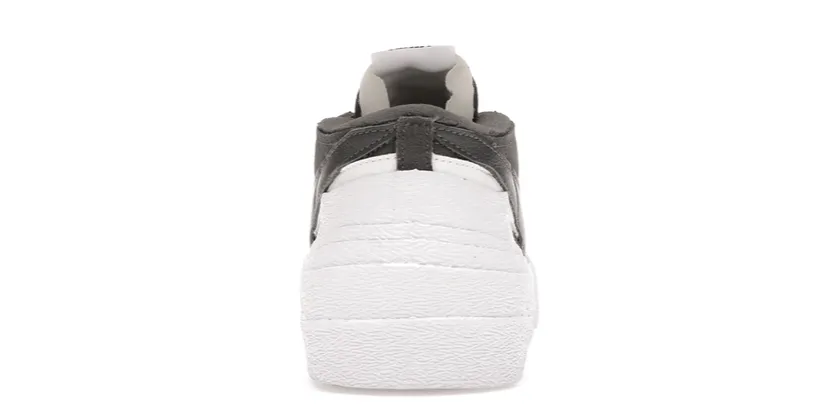 Nike Blazer Low sacai Iron Grey