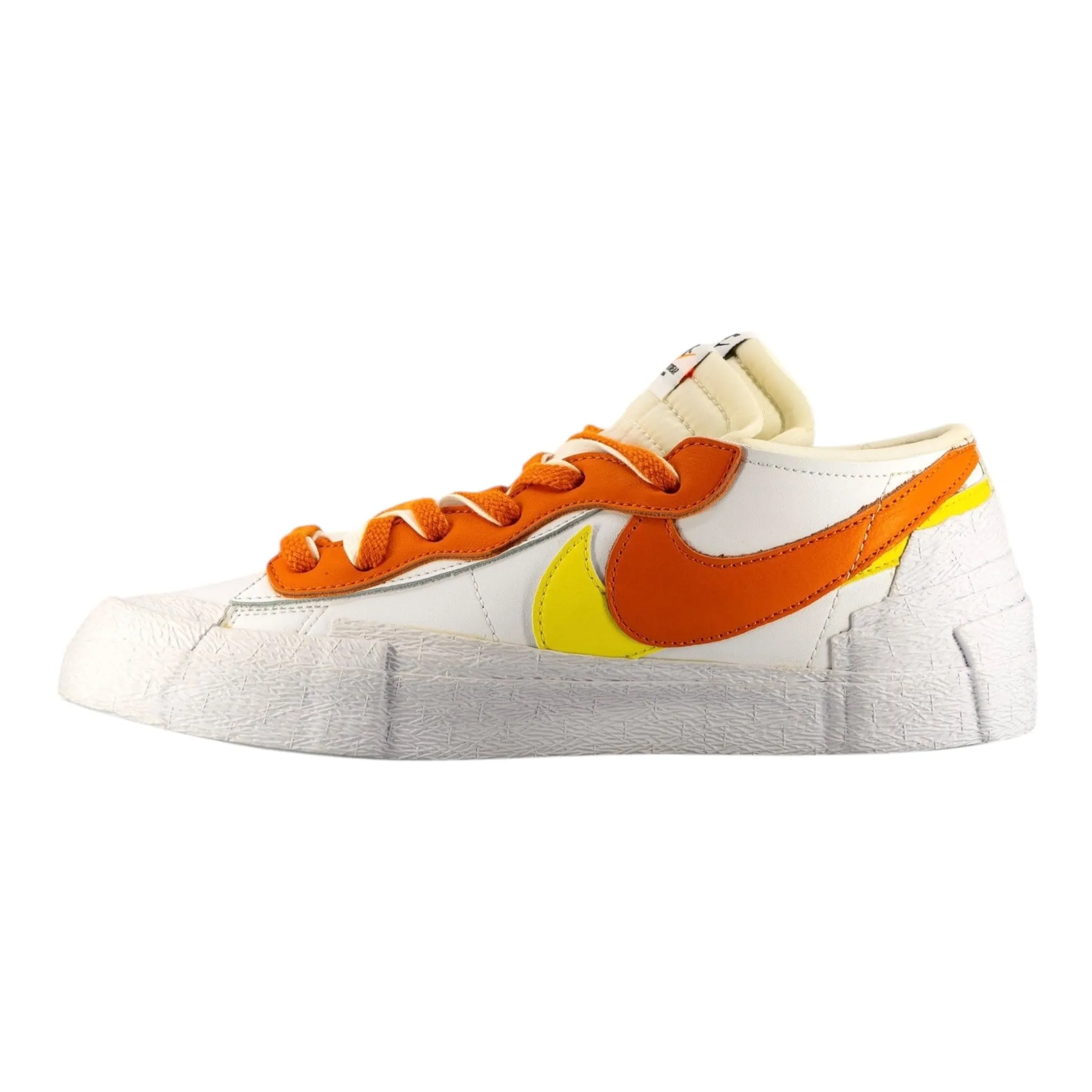 Nike Blazer Low sacai White Magma Orange