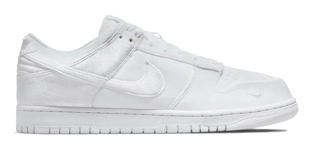 Nike Dunk Low Dover Street Market Triple White Velvet