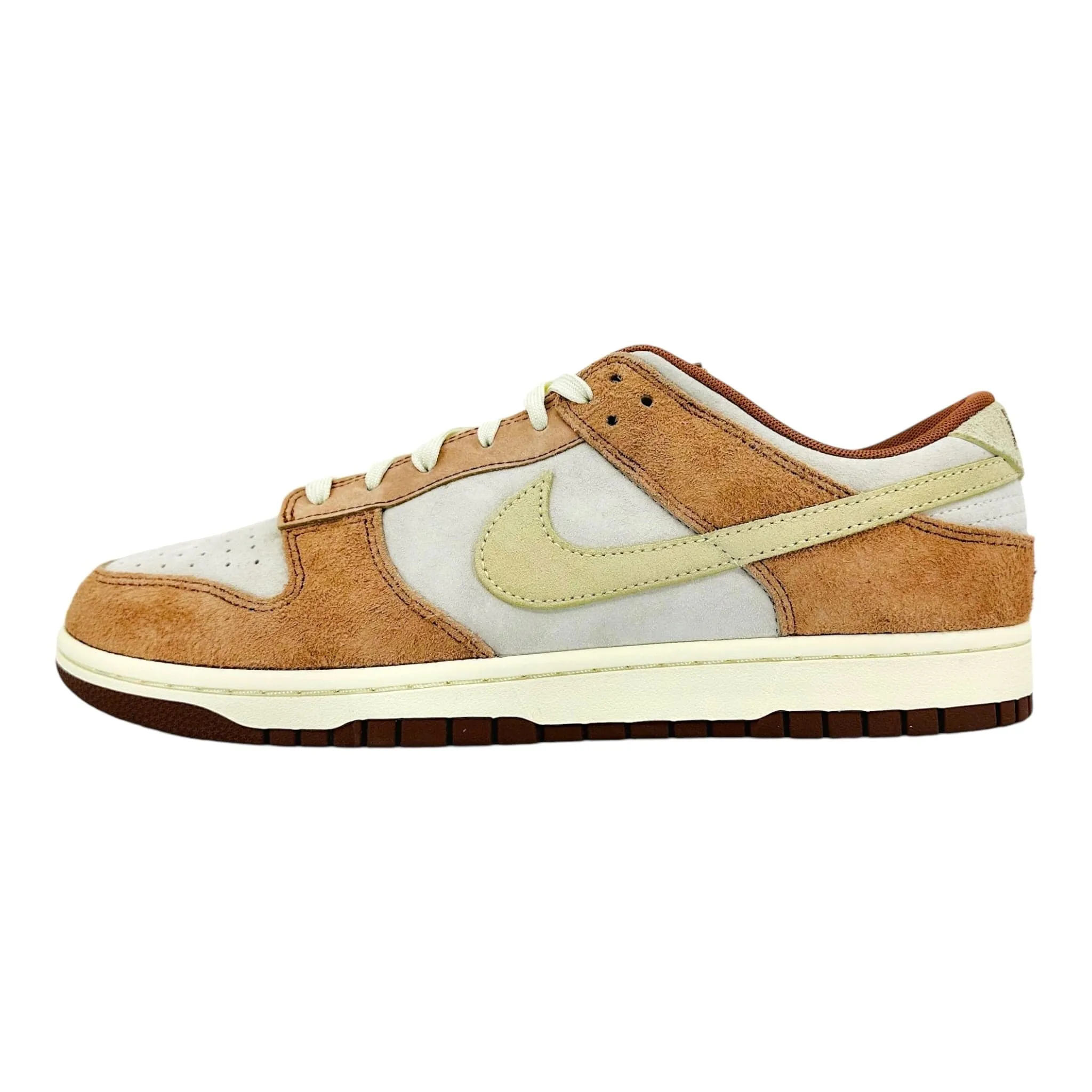Nike Dunk Low Medium Curry