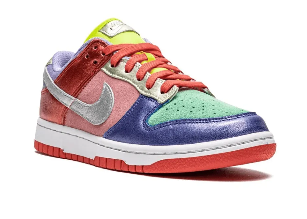 Nike Dunk Low Sunset Pulse (W)