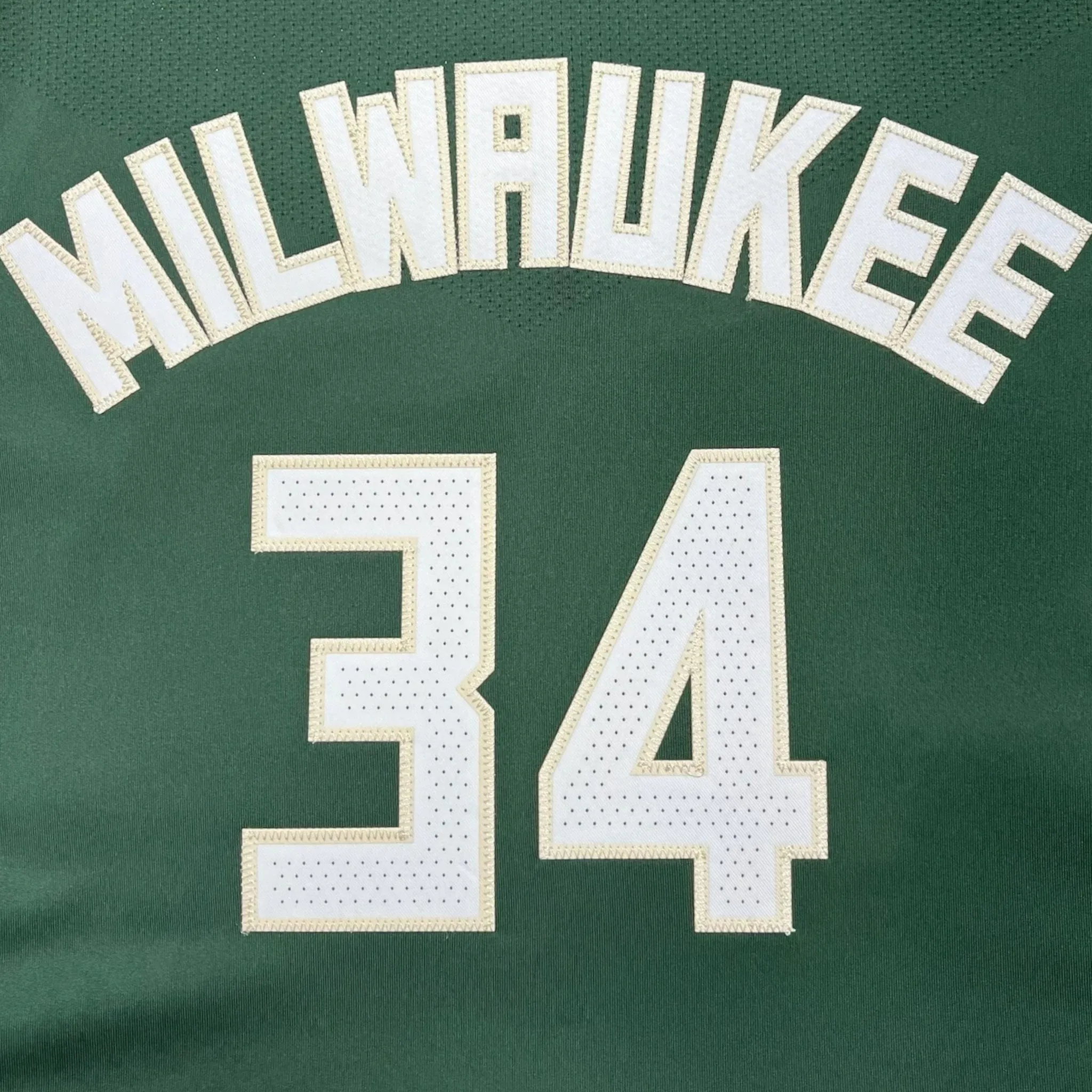 Nike Giannis Antetokounmpo Milwaukee Bucks Swingman Jersey Hunter Green