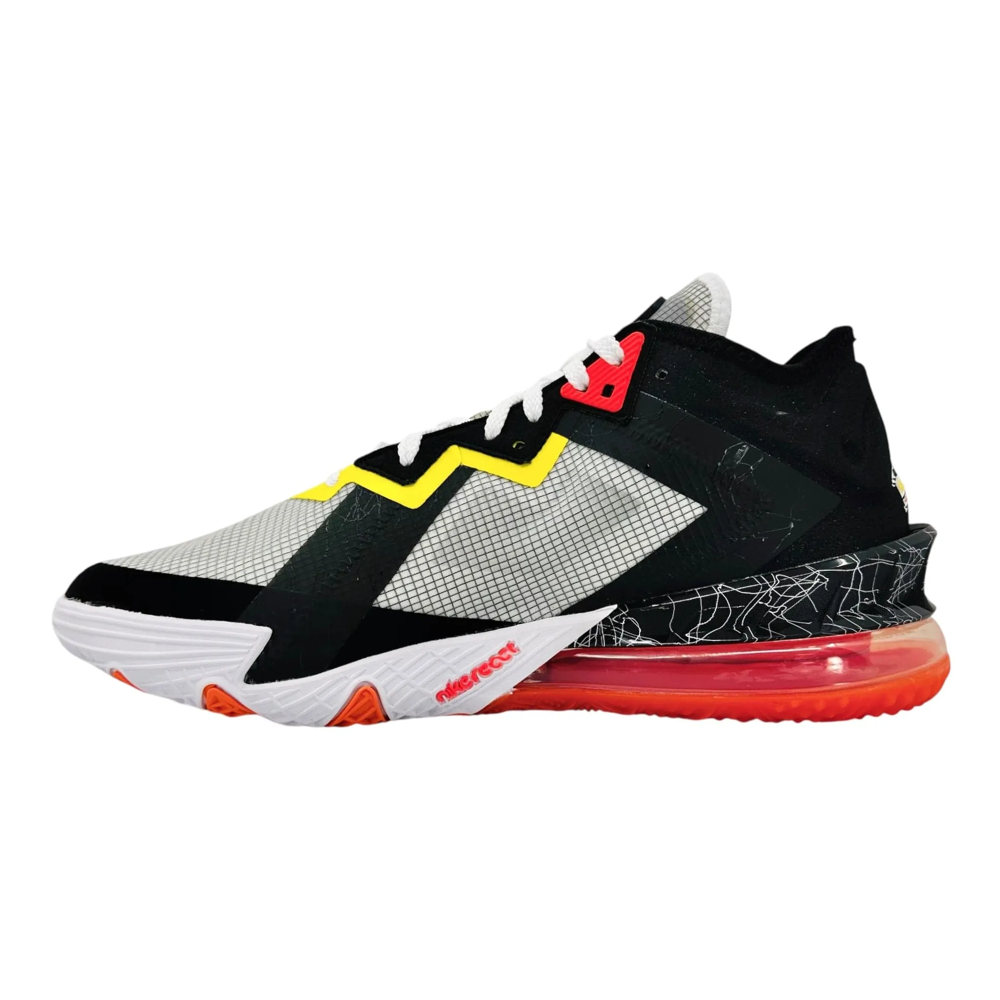 Nike LeBron 18 Low Sylvester vs Tweety Space Jam