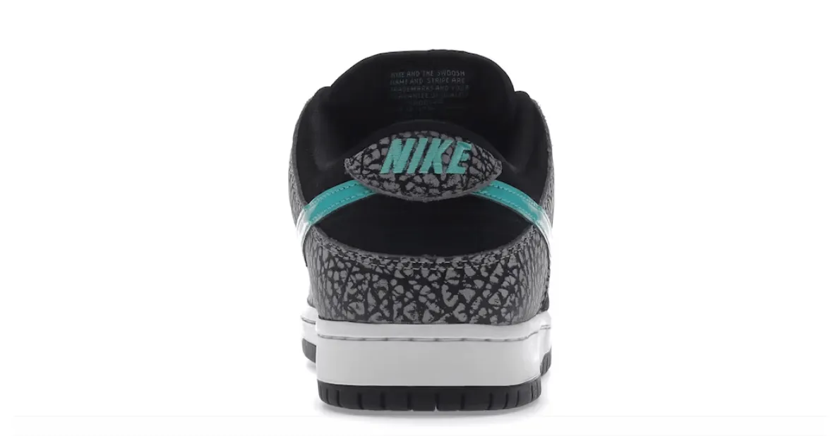 Nike SB Dunk Low atmos Elephant
