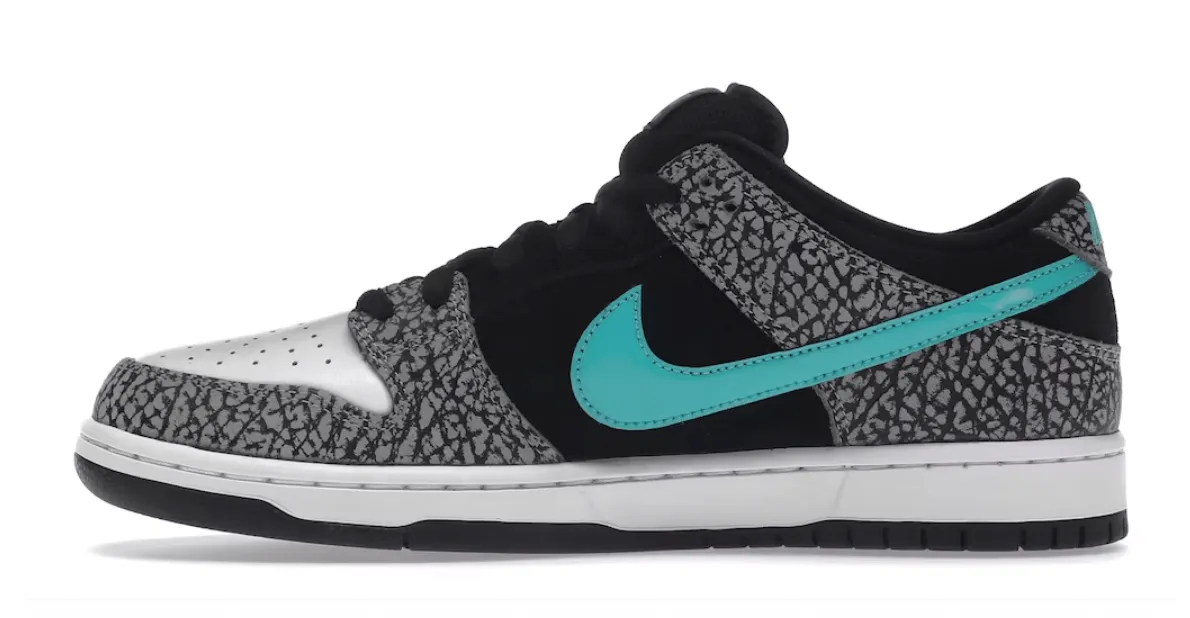 Nike SB Dunk Low atmos Elephant