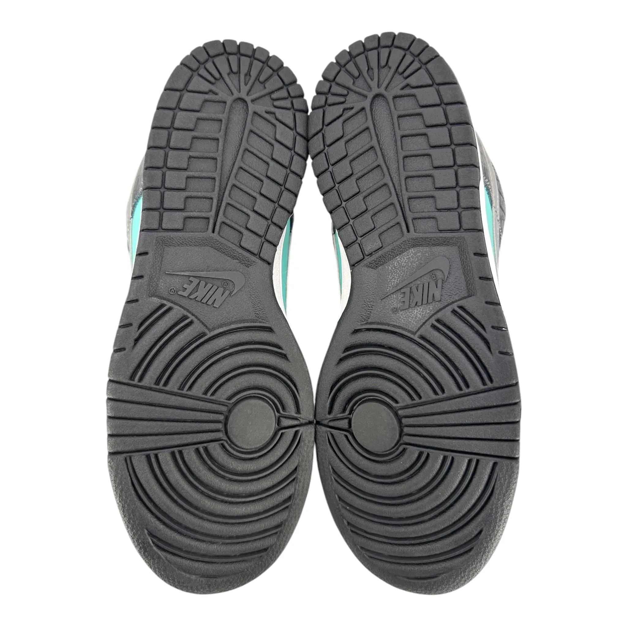 Nike SB Dunk Low Diamond Supply Co. Aqua Blue Pre-Owned