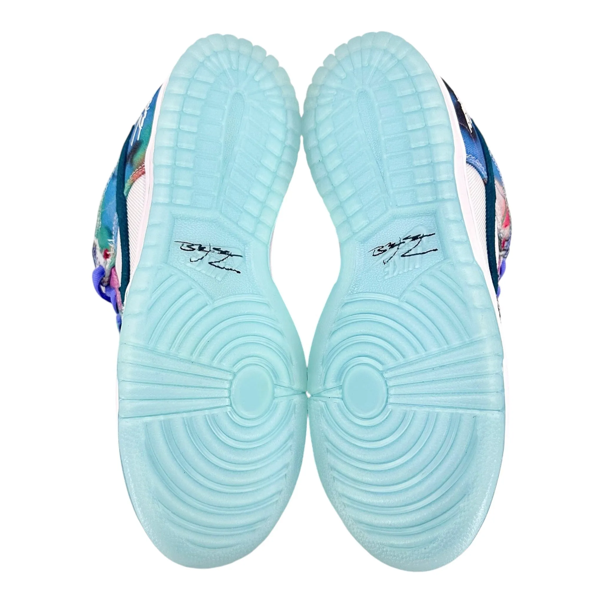 Nike SB Dunk Low Futura Laboratories Bleached Aqua