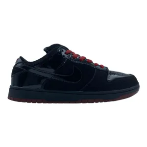Nike SB Dunk Low Mafia Pre-Owned