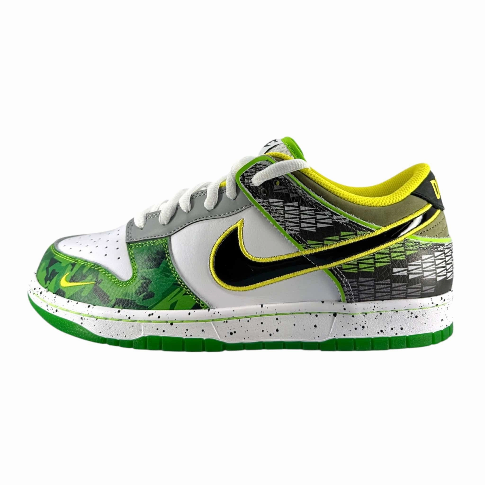 Nike Dunk Low What the Duck University Of Oregon PE Away