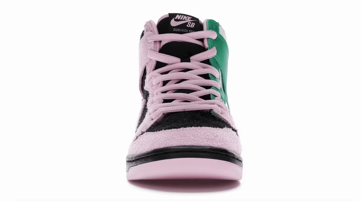 Nike SB Dunk High Invert Celtics
