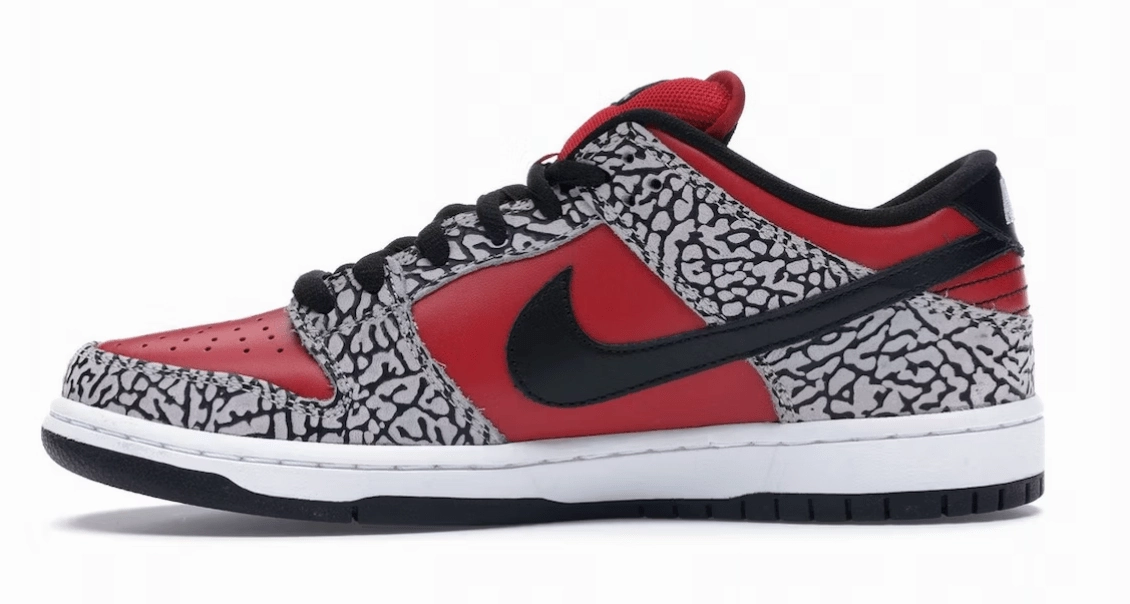Nike SB Dunk Low Supreme Red Cement (2012)