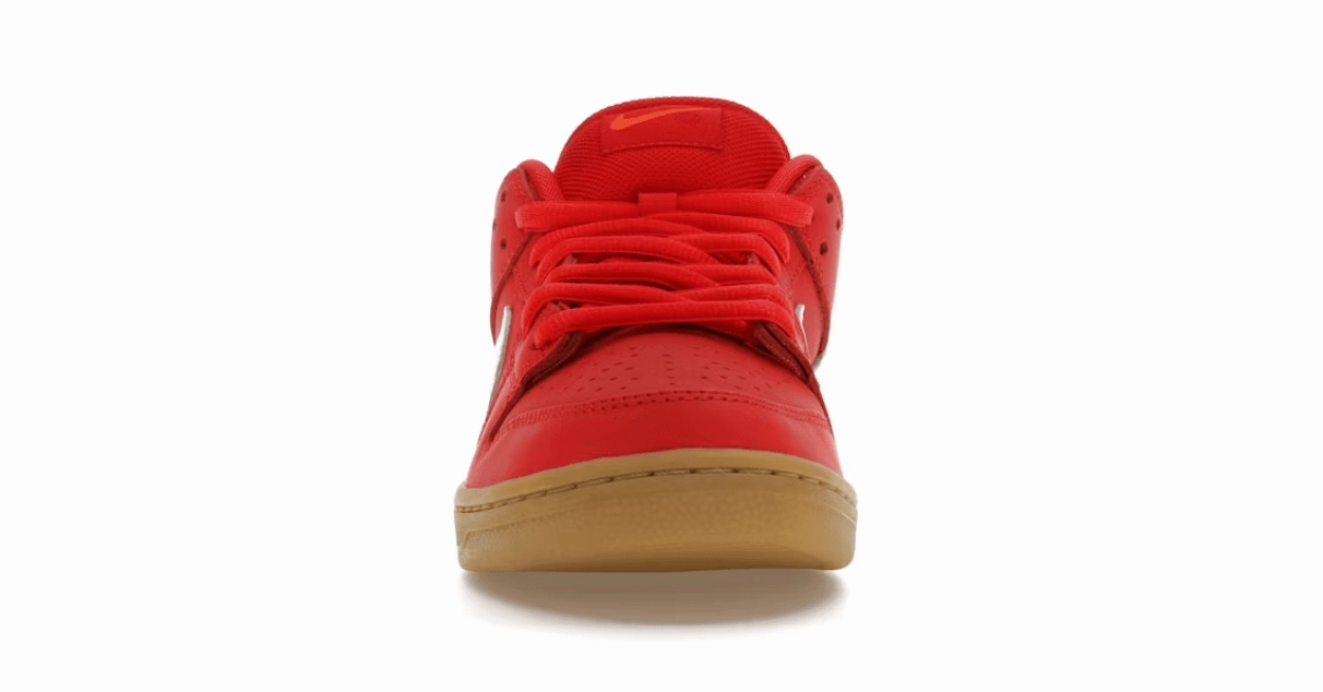 Nike SB Dunk Low University Red Gum